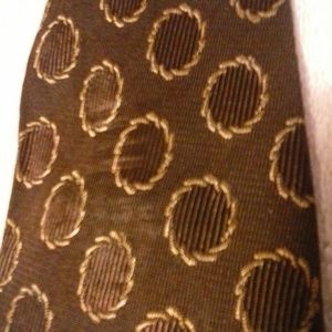Mitzi Cravat Vintage Brown Circles Clip On Tie